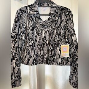 LULAROE - SIZE MEDIUM WOMENS CROP PRESLEY MOTO JACKET NWT
